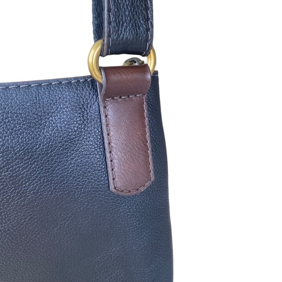 Fossil Black Pebbled Leather Crossbody Purse - Picture 13 of 14